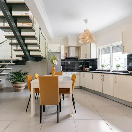 Homebyvi * Quarteira