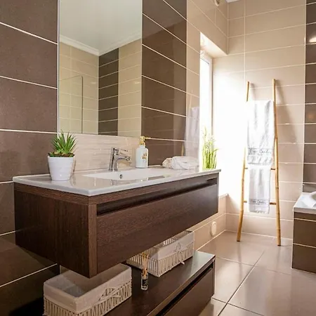Homebyvi Vakantiehuis Quarteira