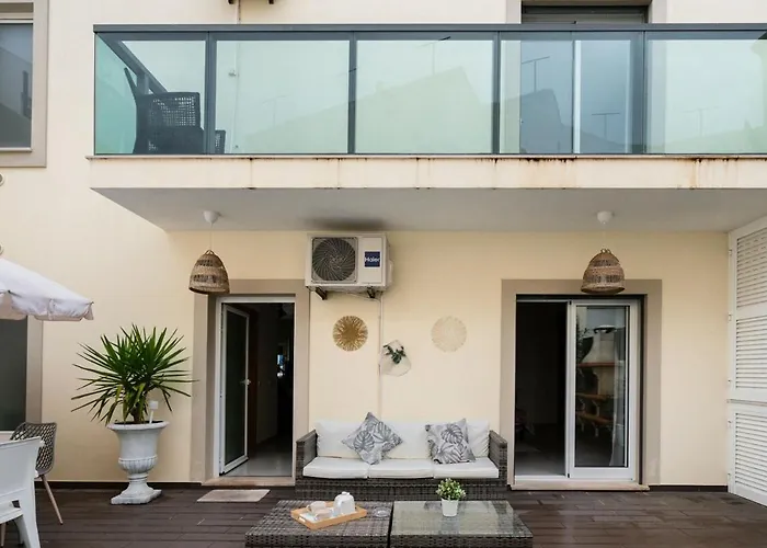 Homebyvi * Quarteira